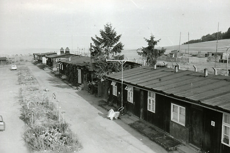 Flüchtlingsbaracken in der Knutzbach in Marburg, 1960er Jahre