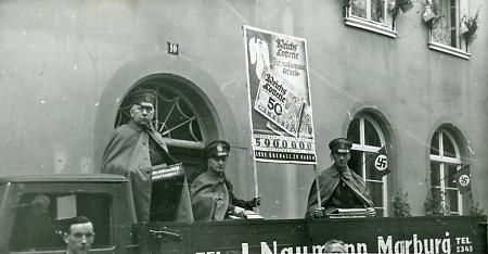 Werbung für und Verkauf von Losen der Reichslotterie, um 1938