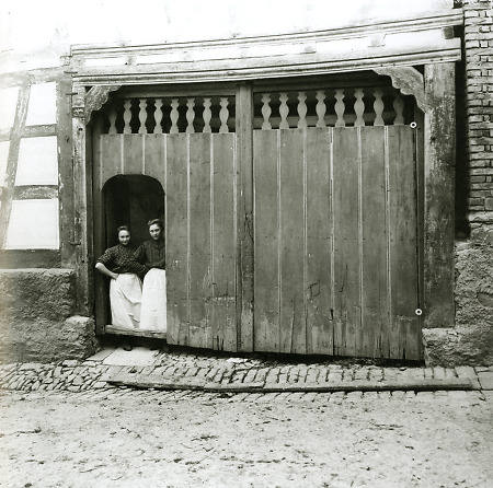 Ein Hofttor in Dietkirchen, um 1900