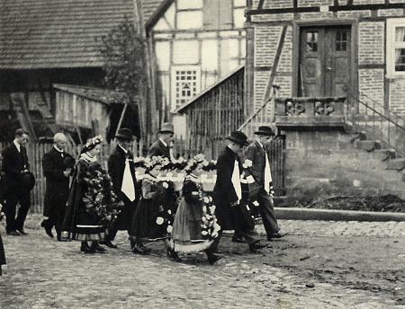 Trauerzug in Mardorf, 1936