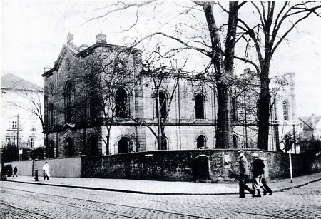 Aufnahme der Kasseler Synagoge kurz vor dem Abriss, 1938
