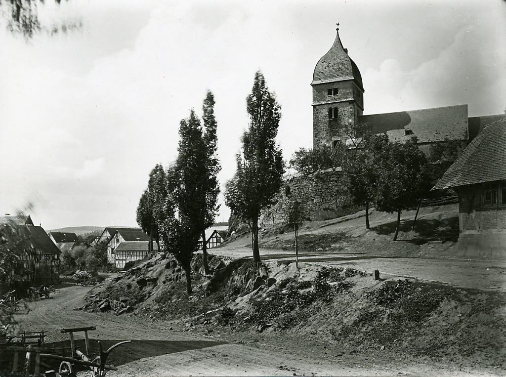 Die Kirche in Niederwalgern, vor 1901