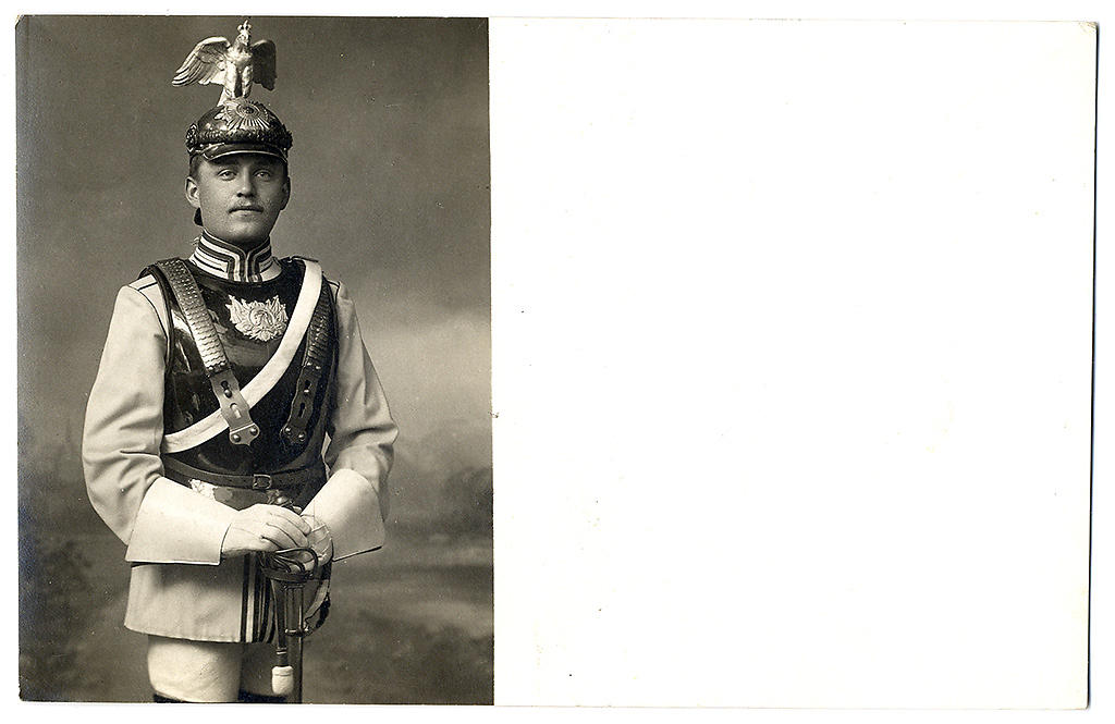 Jünger Kürassier in Paradeuniform, vor 1914