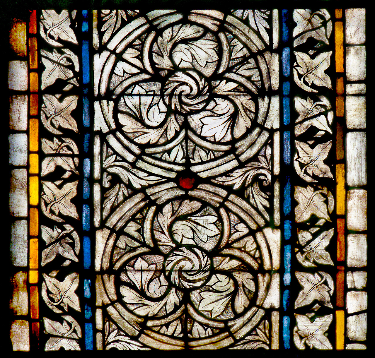 Ornamentfenster Chor S V, 4-6b