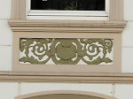 Louisenstraße 105, Fensterbrüstung (2014)