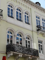 Louisenstraße 109, Fenstergruppen (2014)