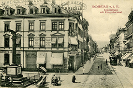 Postkarte: Bad Homburg v.d.H. Luisenstraße mit Kriegerdenkmal
