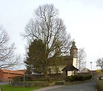 Der Gerichtsplatz vor dem Kirchhof in Ausbach, 2010 Vorschaubild