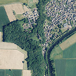 Die Lage von Dehrn, Schloss im Orthofoto