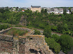 Die Burg Schadeck vom Turm der Burg Runkel aus gesehen Die Burg Schadeck vom Turm der Burg Runkel aus gesehen