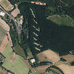 Die Lage von Feriendorf im Orthofoto
